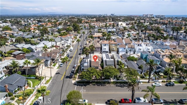 626 9th Street, Huntington Beach CA: https://media.crmls.org/medias/109b9aa7-2d8d-4903-9157-044db9be7285.jpg