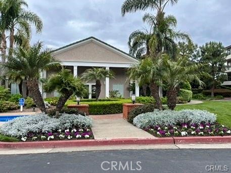 https://media.crmls.org/medias/109c3fe7-5fc6-4f57-b3c8-85163219ca51.jpg?preset=X-Large