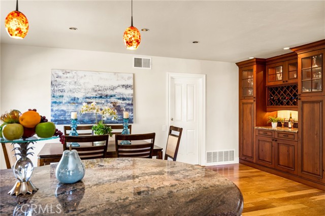 26811 Via Matador, Mission Viejo CA: https://media.crmls.org/medias/109c413e-bf63-4468-ad54-072975098f87.jpg