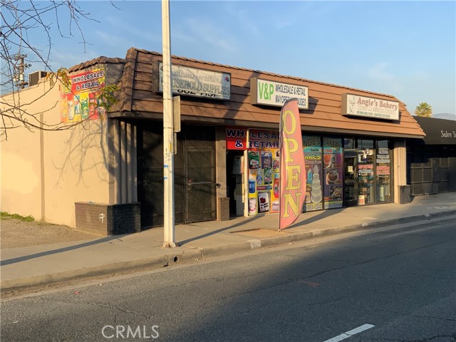 214 W Highland Avenue, San Bernardino, California 92405, ,Commercial Sale,For Sale,214 W Highland Avenue,CRIV24032678