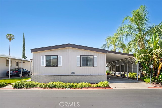 Detail Gallery Image 1 of 1 For 1456 E Philadelphia St Spc 326, Ontario,  CA 91761 - 3 Beds | 2 Baths