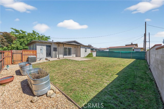 Detail Gallery Image 35 of 41 For 720 Toluca, Pomona,  CA 91767 - 3 Beds | 1/1 Baths