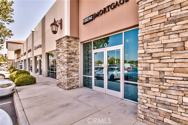 13641 Central Avenue, Chino, California 91710, ,Commercial Lease,For Rent,13641 Central Avenue,CRIV25025842