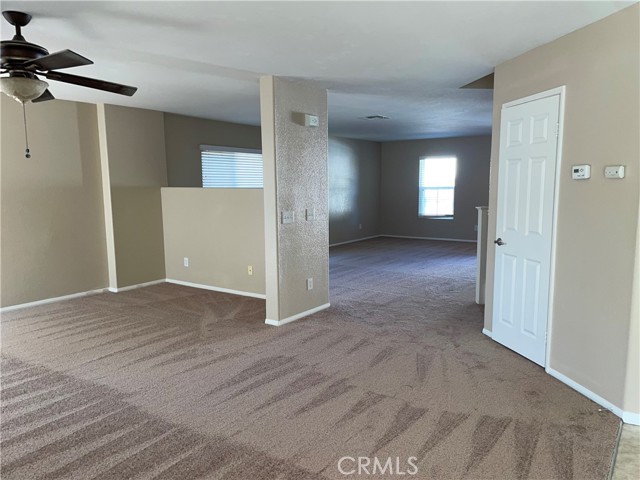 Detail Gallery Image 8 of 22 For 15107 Linking Ln, Victorville,  CA 92394 - 4 Beds | 2/1 Baths