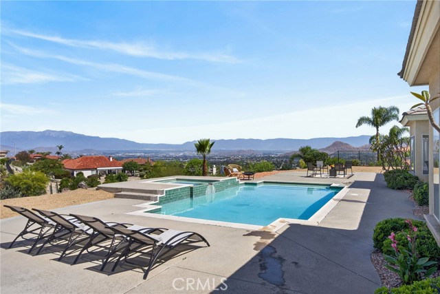 Image 43 of 70 For 6201 Omega Street