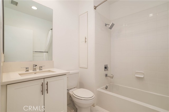 Detail Gallery Image 16 of 30 For 1532 Maxwell Way, Costa Mesa,  CA 92627 - 2 Beds | 3/1 Baths