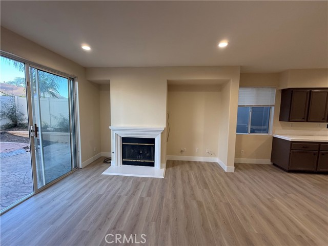 Detail Gallery Image 15 of 18 For 1177 Acapulco, Corona,  CA 92882 - 5 Beds | 2 Baths