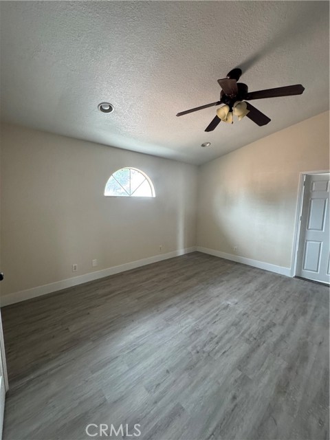 461 Camino Los Gallos, Perris CA: https://media.crmls.org/medias/10a432c5-fc32-4560-be21-1a2d48c3f5b1.jpg