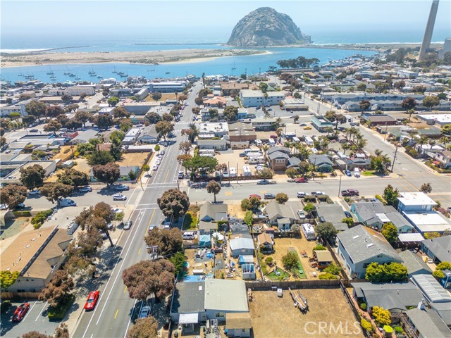 904 Monterey, Morro Bay CA: https://media.crmls.org/medias/10a464f1-3d87-450c-bc86-f06d04189f2a.jpg