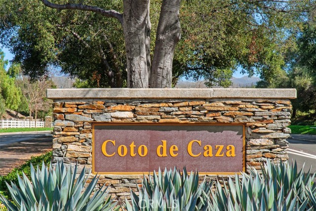 49 Augusta, Coto de Caza CA: https://media.crmls.org/medias/10a52121-3804-4ec0-8231-c8d572596d03.jpg