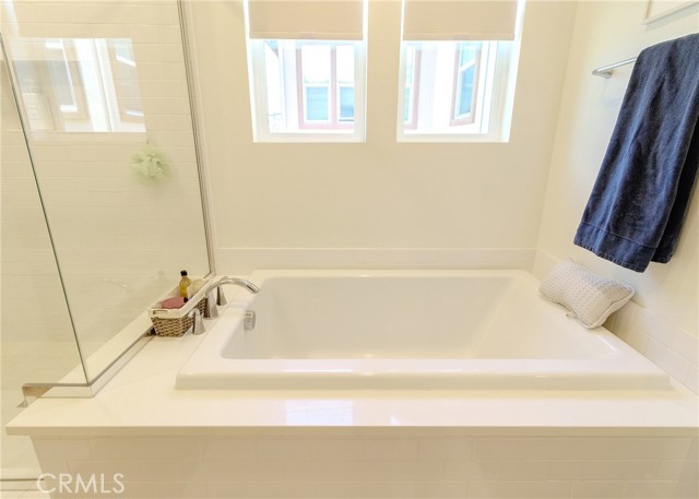 168 Denali, Lake Forest CA: https://media.crmls.org/medias/10a60866-bcf0-432d-8caf-8a48c83064a1.jpg