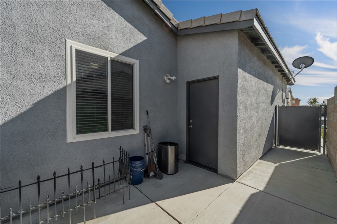 Detail Gallery Image 29 of 44 For 3085 Summer Breeze, Rosamond,  CA 93560 - 4 Beds | 2 Baths