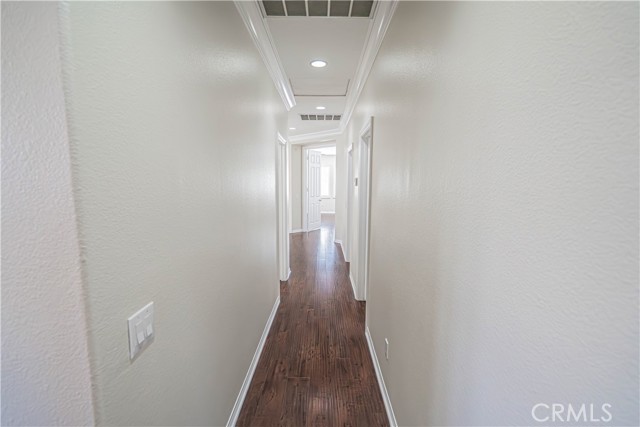 25910 Tennyson Lane, Stevenson Ranch CA: https://media.crmls.org/medias/10a74df3-09fc-4c5a-b6b2-92926fcd365f.jpg