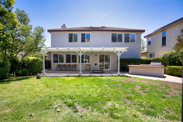 23857 Rio Rancho Way, Valencia CA: https://media.crmls.org/medias/10a76fea-b66c-4312-a8ae-8c6293dc196e.jpg
