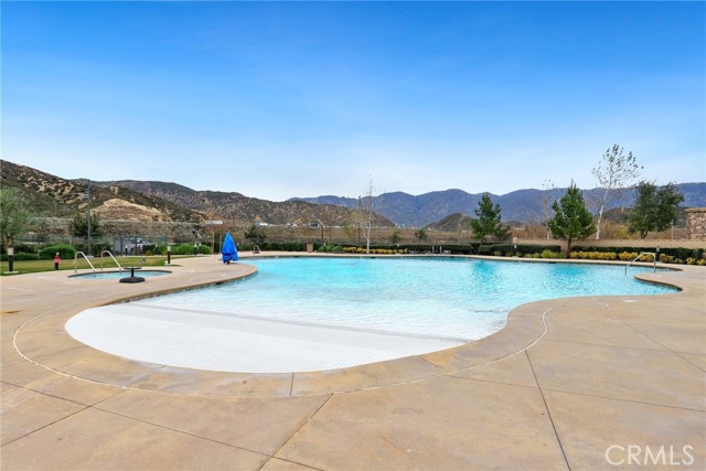 Detail Gallery Image 21 of 23 For 18335 Damiana, Fontana,  CA 92407 - 3 Beds | 2/1 Baths