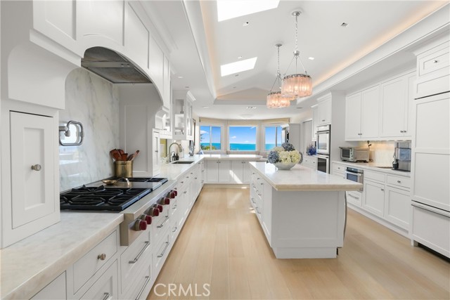 Ocean Views While Preparing Meals Ocean Views While Preparing Meals
