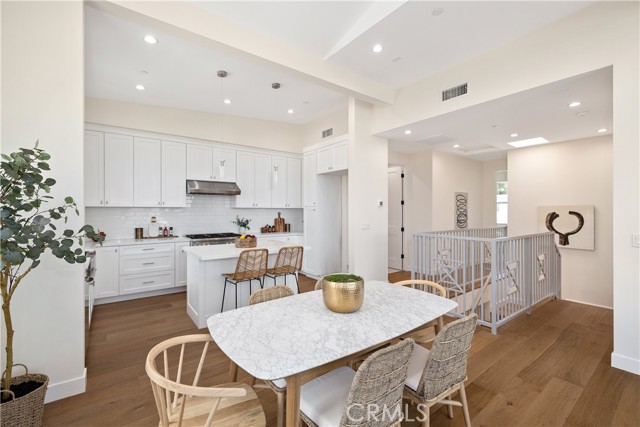 2403 Perkins, Redondo Beach, California 90278, 4 Bedrooms Bedrooms, ,4 BathroomsBathrooms,Residential,Sold,Perkins,SB22162642