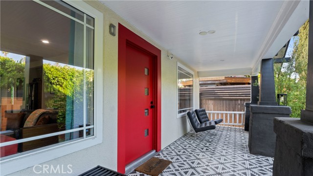 Detail Gallery Image 5 of 38 For 5323 Arlington Ave, Los Angeles,  CA 90043 - 3 Beds | 3 Baths