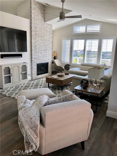 Detail Gallery Image 2 of 65 For 25 Ville Franche, Dana Point,  CA 92629 - 3 Beds | 2/1 Baths