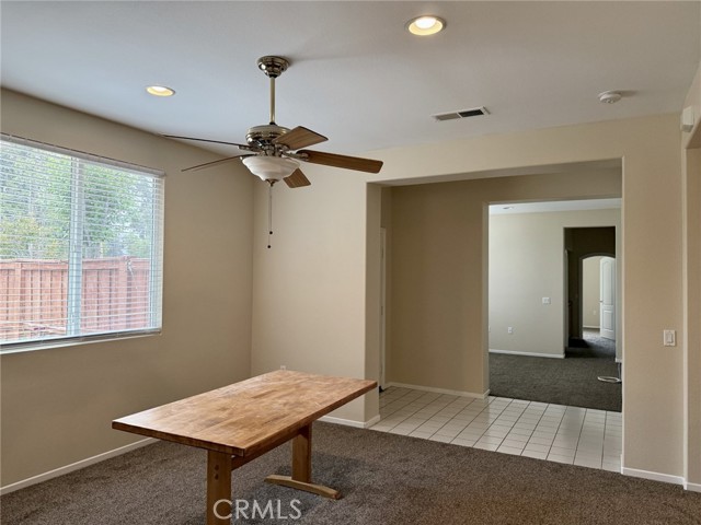 241 Carner Lane, Hemet CA: https://media.crmls.org/medias/10ac52ca-2f66-473f-94c6-c70989eac8cf.jpg