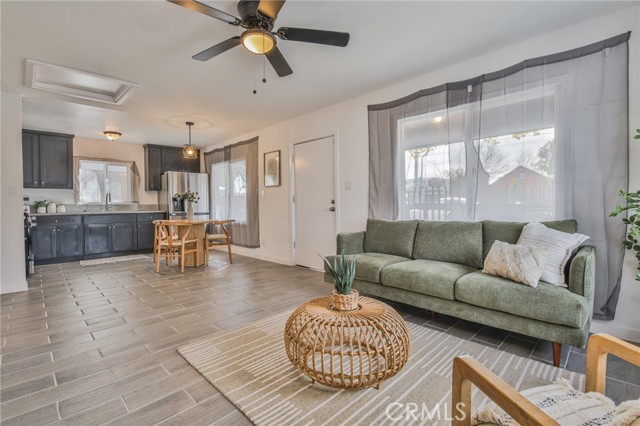 Detail Gallery Image 12 of 46 For 1327 Exposition Bld, Los Angeles,  CA 90018 - 2 Beds | 2 Baths