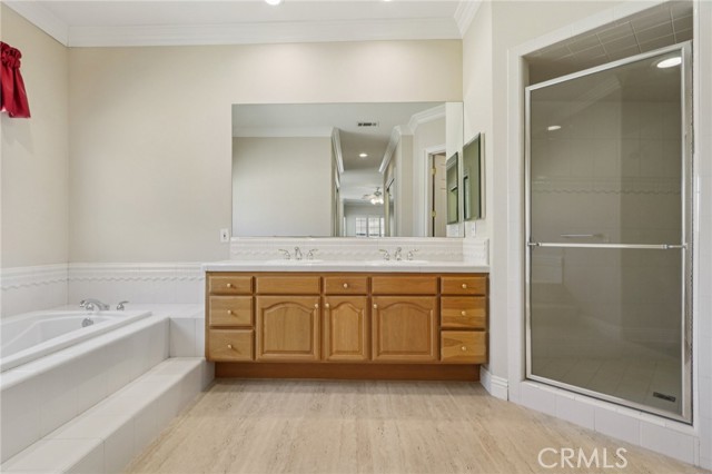Image 46 of 62 For 16860 Rayen Street