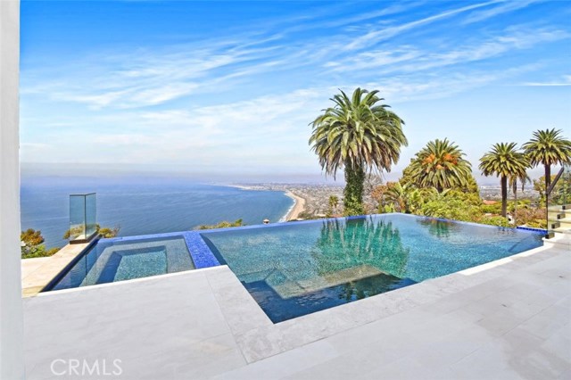 Photo of 941 Via Nogales, Palos Verdes Estates, CA 90274
