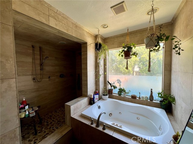 Detail Gallery Image 24 of 47 For 4643 West Avenue M14, Quartz Hill,  CA 93536 - 4 Beds | 3/1 Baths