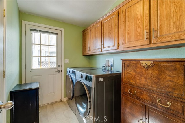 Detail Gallery Image 16 of 27 For 3395 S Higuera, Unit 8, San Luis Obispo,  CA 93401 - 3 Beds | 2 Baths