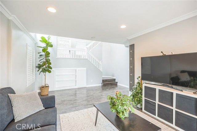 32 Carriage Drive, Lake Forest CA: https://media.crmls.org/medias/10ae35bd-b451-4b08-b9bc-7a38a135d8c8.jpg