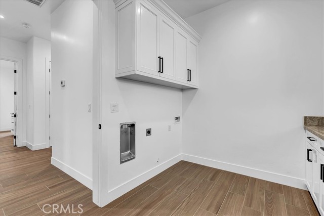 605 S Anderson Road, Exeter CA: https://media.crmls.org/medias/10ae8e2a-7879-423c-b27a-336b2e5515f0.jpg