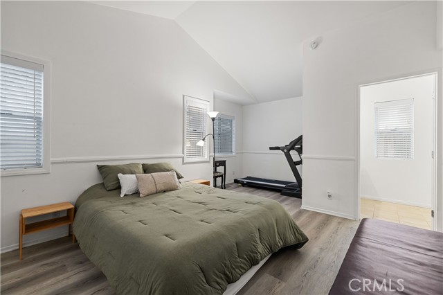 26938 Terri Drive, Canyon Country CA: https://media.crmls.org/medias/10aec9cb-798b-483a-93a5-8a8c95e7c3b6.jpg