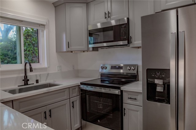 Kitchen appliance view
