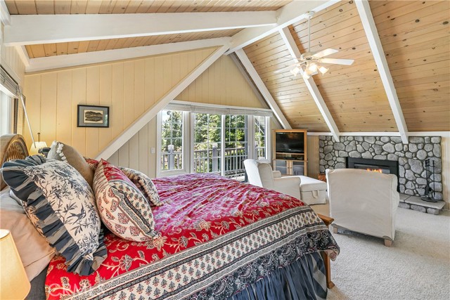 Detail Gallery Image 25 of 44 For 27888 West Shore Rd, Lake Arrowhead,  CA 92352 - 3 Beds | 2 Baths