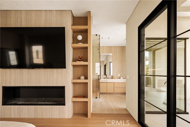 4724 Lemona Avenue, Sherman Oaks CA: https://media.crmls.org/medias/10b0941b-abbf-4759-95e8-d3682a4ff8d6.jpg