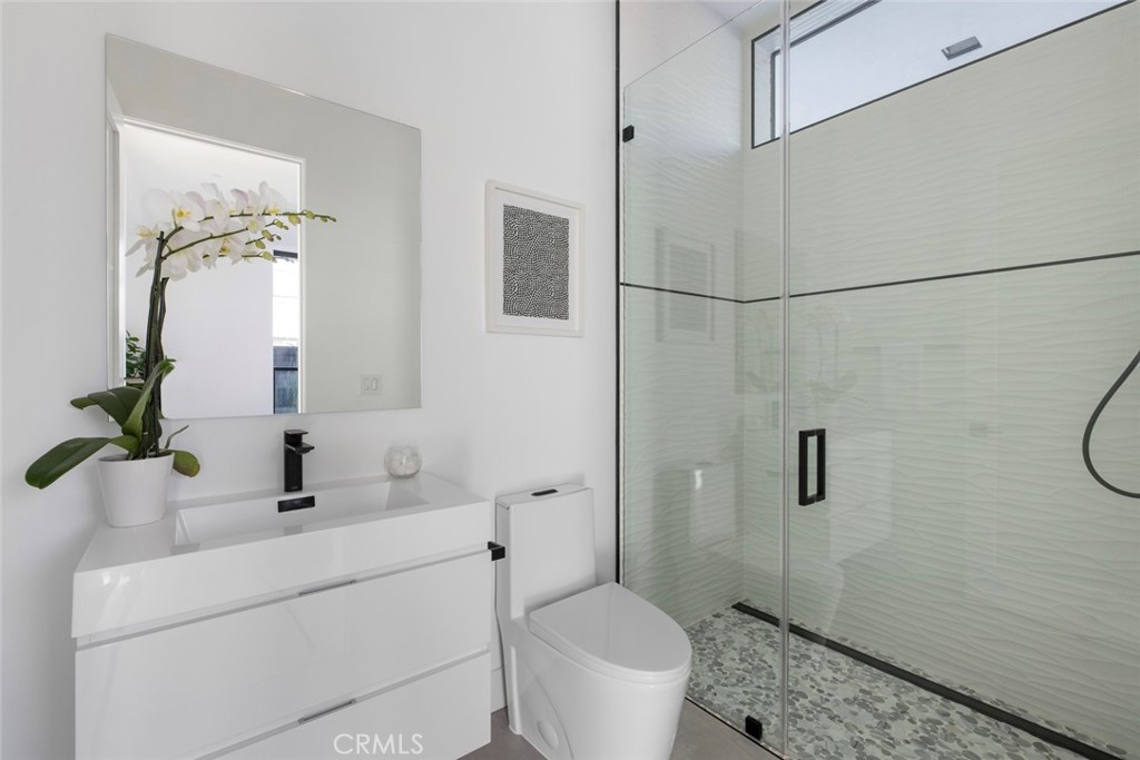 MLS #SB25256927 image #9