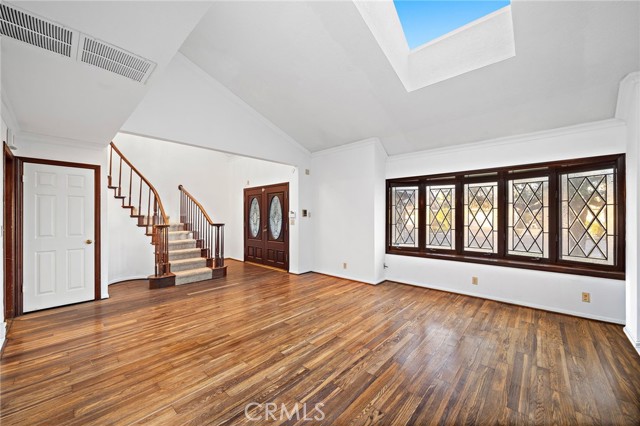 Detail Gallery Image 6 of 56 For 1851 Pitcairn, Costa Mesa,  CA 92626 - 4 Beds | 4 Baths