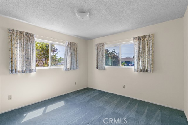539 Dahlia Place, Santa Maria CA: https://media.crmls.org/medias/10b0bf55-3323-425f-813c-15211335ec73.jpg