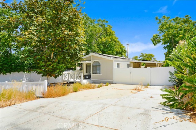 Detail Gallery Image 2 of 27 For 33056 Garner Rd, Lake Elsinore,  CA 92530 - 2 Beds | 2 Baths