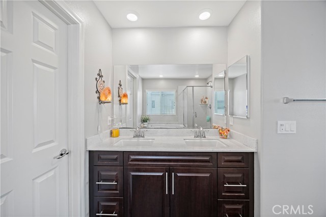 Detail Gallery Image 19 of 37 For 14404 Kiwi Ln #6,  Gardena,  CA 90247 - 4 Beds | 3/1 Baths