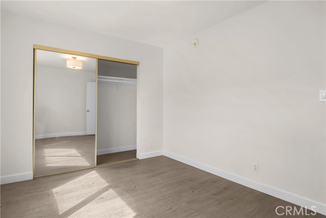 10829 Firmona Avenue photo 27