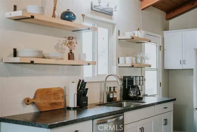 51259 Bon Veu Drive, Oakhurst CA: https://media.crmls.org/medias/10b3914f-0443-4eaa-ac18-ad5de4c745b8.jpg