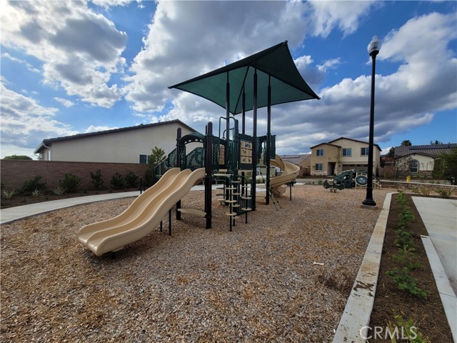 Detail Gallery Image 23 of 24 For 34222 Travis Ln, Yucaipa,  CA 92399 - 3 Beds | 2 Baths