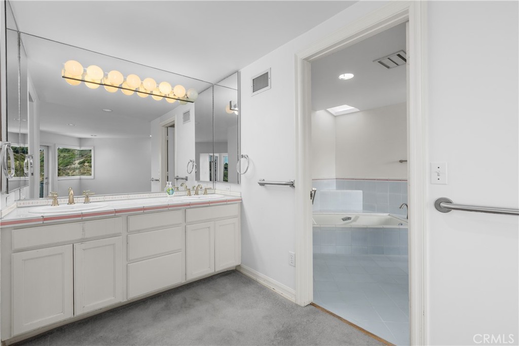 MLS #OC26092439 image #39