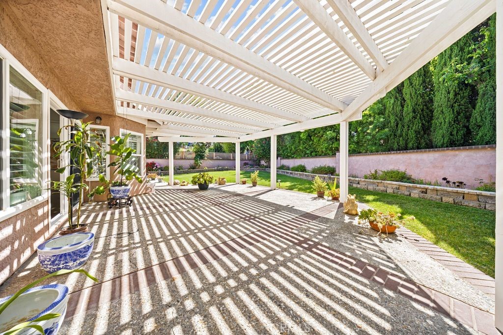 MLS #WS25106206 img 43