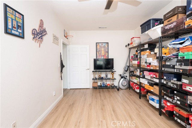 1586 W Mcwethy Street, Rialto CA: https://media.crmls.org/medias/10b5a620-ccf1-4502-9787-869f14ead737.jpg