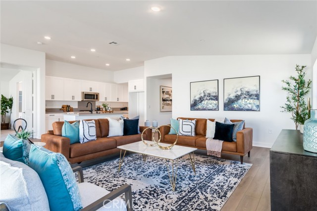 1530 Cadence Way, Beaumont CA: https://media.crmls.org/medias/10b5c1aa-c729-4020-b977-d699ab6402f8.jpg