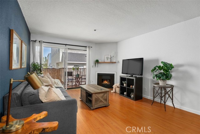 Detail Gallery Image 11 of 42 For 1100 Euclid Ave #108,  Long Beach,  CA 90804 - 2 Beds | 2 Baths