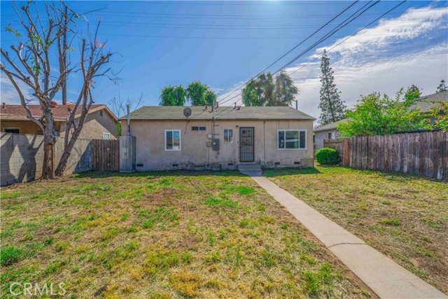 Detail Gallery Image 5 of 27 For 10817 Rosecrans, Norwalk,  CA 90650 - 3 Beds | 1 Baths