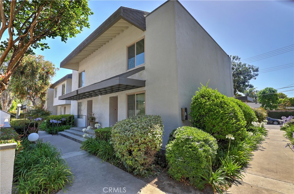 12520 Green Willow Drive